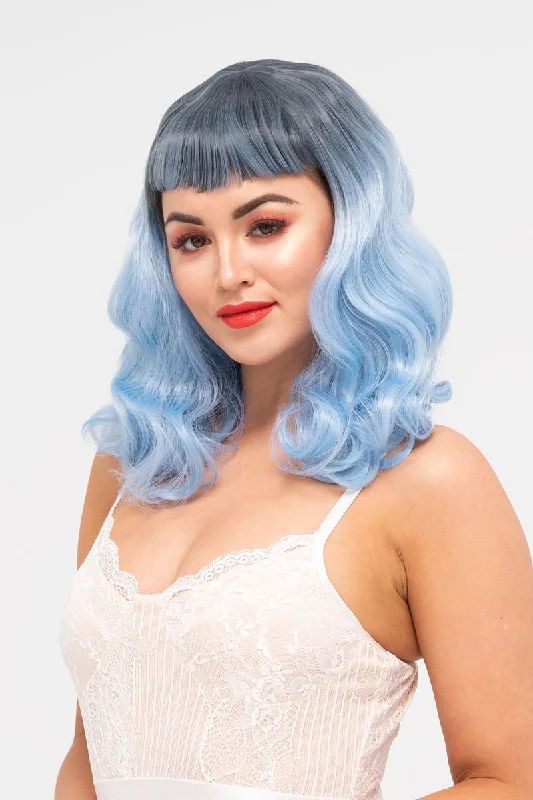 Adjustable - cap colored wig for a comfortable fitBlack and blue pinup style wig, curled with short fringe, 1950s style: Luna