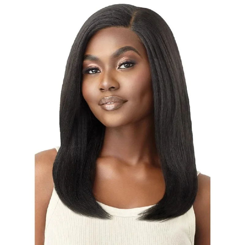 Colored wig with a wispy fringe for a soft and feminine lookOutre Synthetic HD Lace Front Wig - Natural Yaki 18"