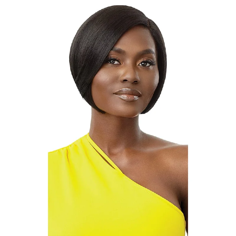 Colored wig with a wispy fringe for a soft and feminine lookOutre The Daily Wig Synthetic Lace Part Wig - Calla