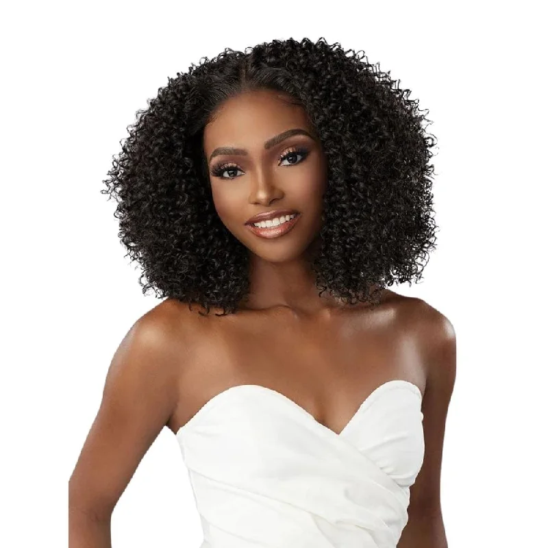 Colored wig with a 150 - density for a full and thick appearanceSensationnel Glueless Bare Luxe Lace Wig - Y-Part Casia