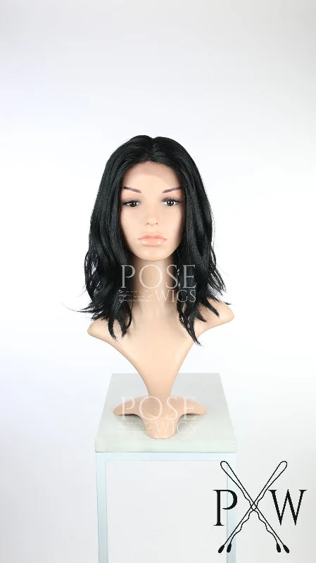 Lace wig with a natural - looking root for a more realistic lookHattie Midnight Black - Natural