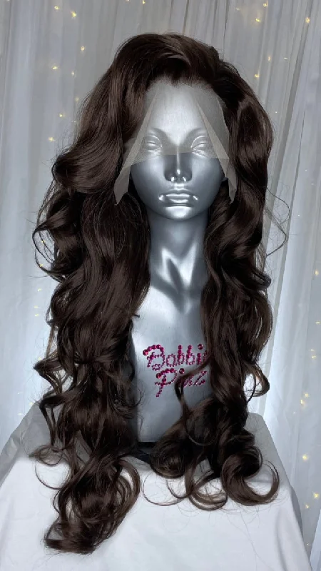 Human - hair lace wig for a luxurious and natural feel"Karen" - 6/8