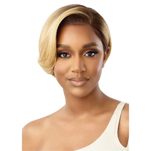 Lace wig with a side - part for a more flattering lookLuxy Perfect Hairline Synthetic Lace Front Wig by Outre