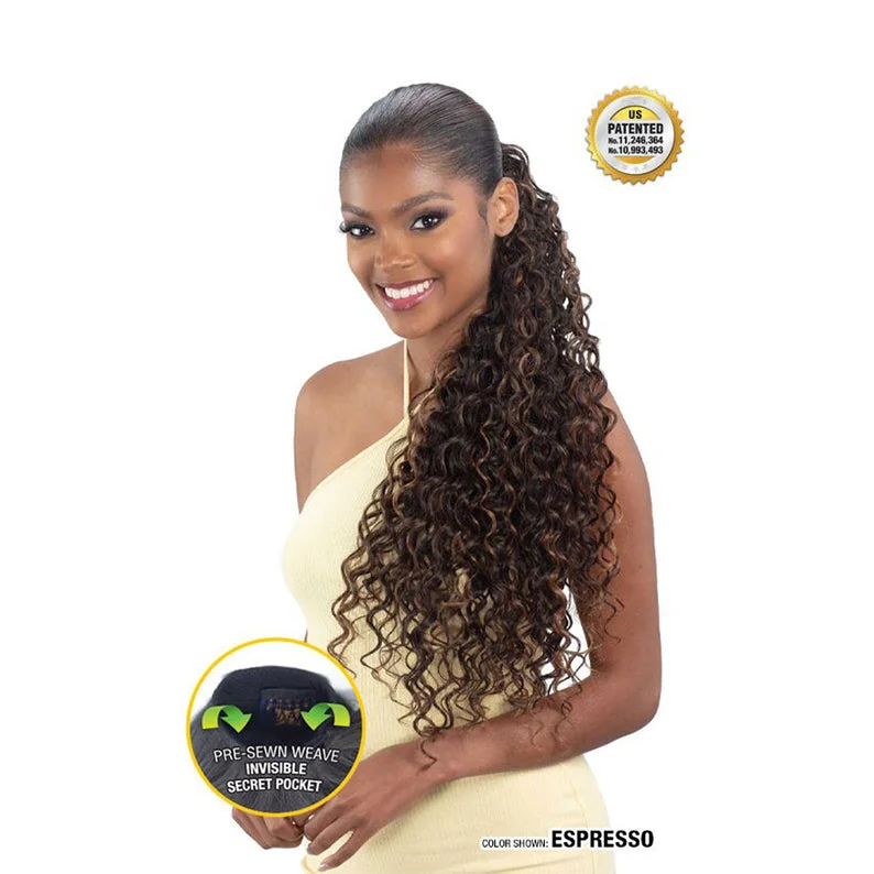 Lace wig with a straight texture for a sleek and minimalist lookSHAKE N GO Secret Pocket Pony Pro Spanish Curl 26"