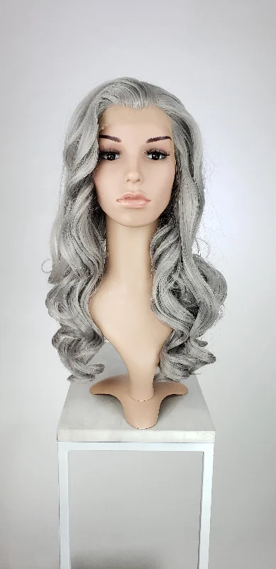 Lace wig with a 13x4 lace frontal for a wide - parting areaKat Steel Grey - Natural Plus