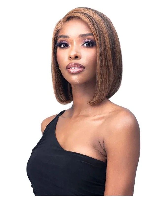 Lace wig with a side - part for a more flattering lookBobbi Boss Lace Part Human Hair Wig- Mhlf546 Rosalie