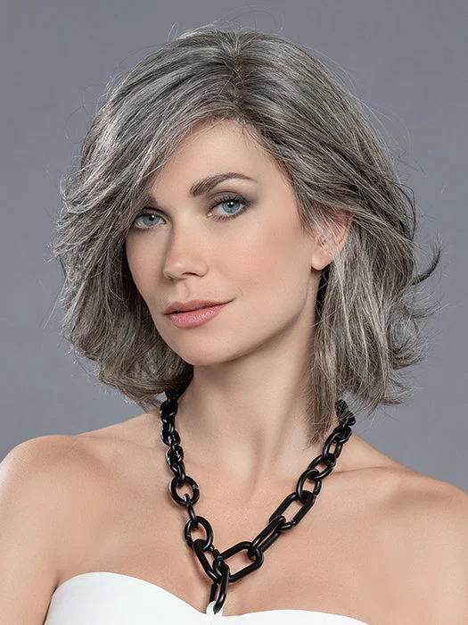 Lace wig with a side - swept bang for a sophisticated lookCatch II Wig by Ellen Wille | Human Hair/Heat Friendly Synthetic Blend Hair | Petite/Average Cap