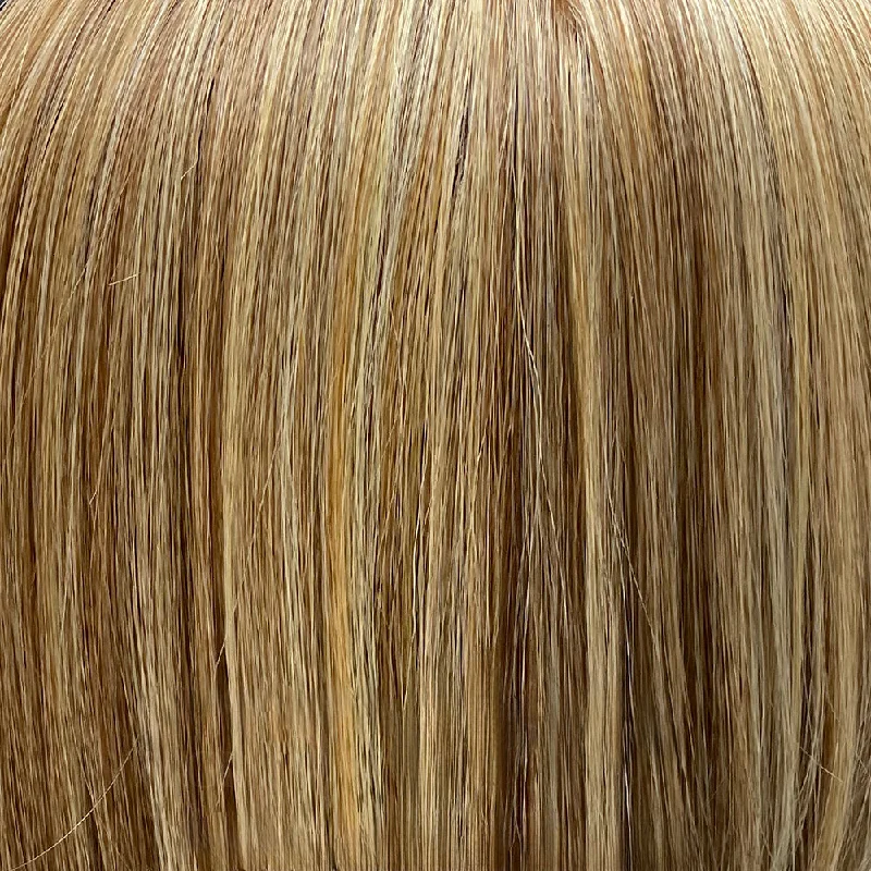 Ginger Ale Blonde | 8/25/613 | Unrooted warm blonde with variegated colors of medium brown, medium and light gold blonde, highlighted with light blonde.