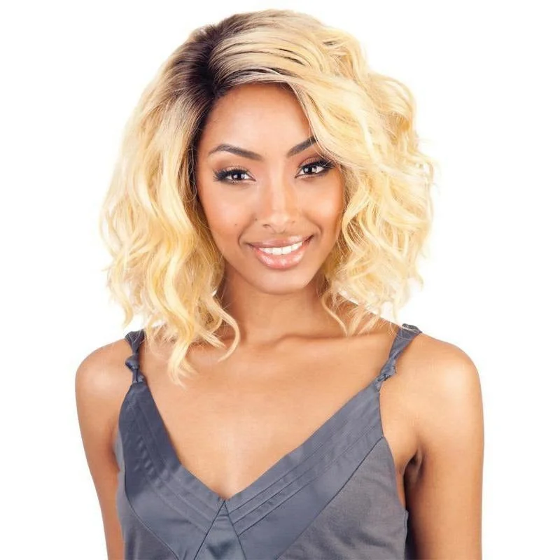 Lace wig with a 200 - density for a full and thick appearanceIsis Collection Brown Sugar Lace Front Wig – BS206 (1, 1B & SR2/REDVELVET only)