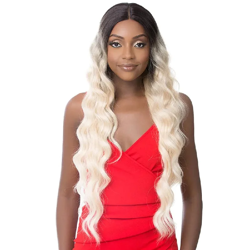 Human - hair lace wig for a luxurious and natural feelIt's A Wig! 5G HD Transparent Lace Wig - Beach Wave 32"