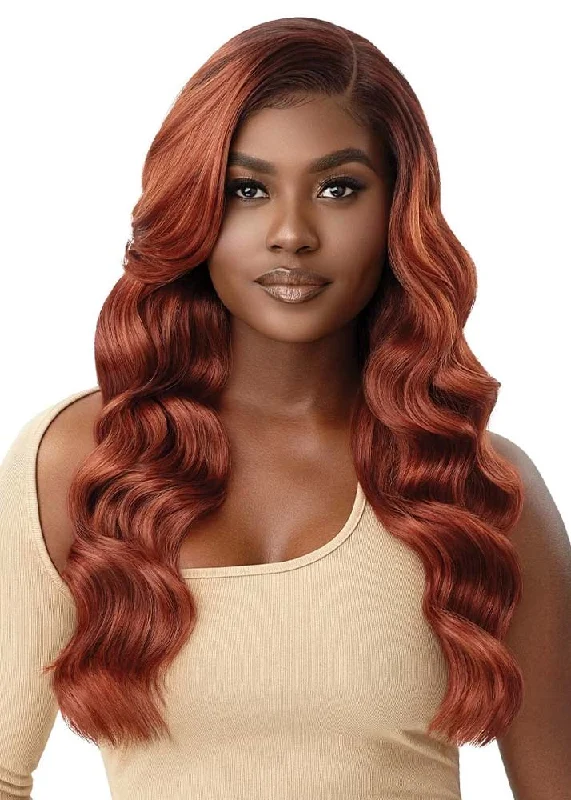 Lace wig with a curly texture for a bold and stylish choiceLumina