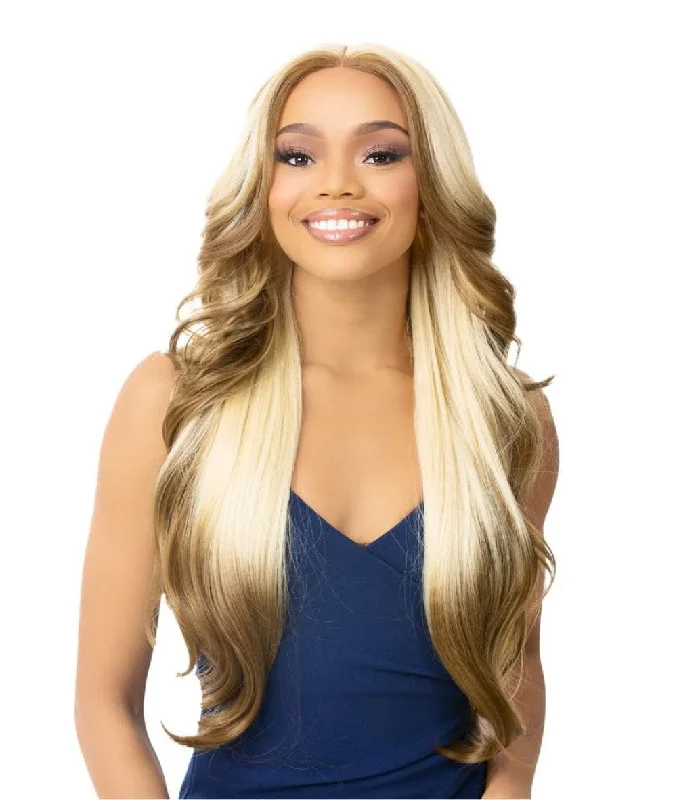 Full - lace wig with a natural - looking hairline for a seamless appearanceNutique Best Friend Forever Lace Front Wig- Arabella