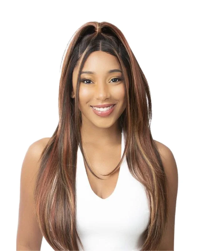 Lace wig with a honey - blonde color for a warm and sunny appearanceNutique Illuze Lace Wig 360 Glam Up- Straight 27"