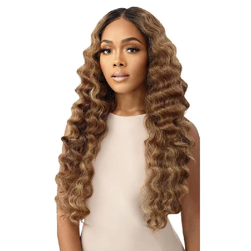 Lace wig with a silk - base cap for a comfortable and smooth feelOutre Melted Hairline Synthetic Lace Front Wig - Briallen