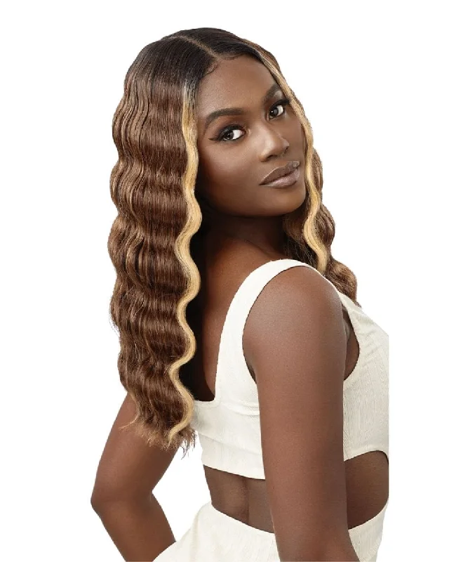 Lace wig with a wispy fringe for a soft and feminine lookOutre Sleeklay Part Lace Front Wig - Apolia