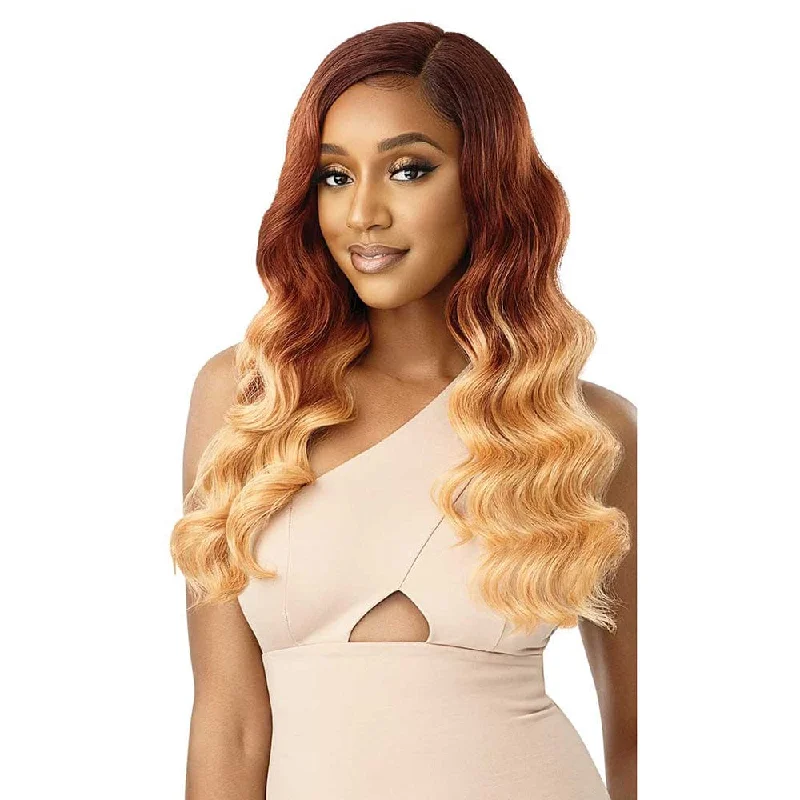 Lace wig with a wavy texture for a beachy lookOutre Synthetic HD Transparent Lace Front Wig - Tenalie