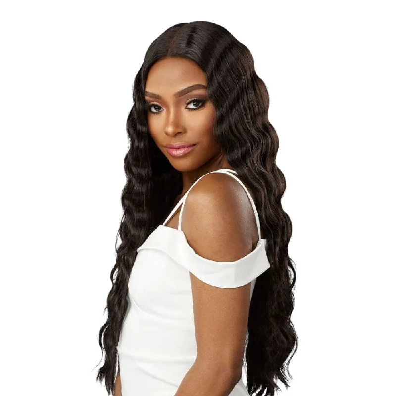 Full - lace wig with a natural - looking hairline for a seamless appearanceSensationnel Butta HD Lace Front Wig - Loose Crimp 28″