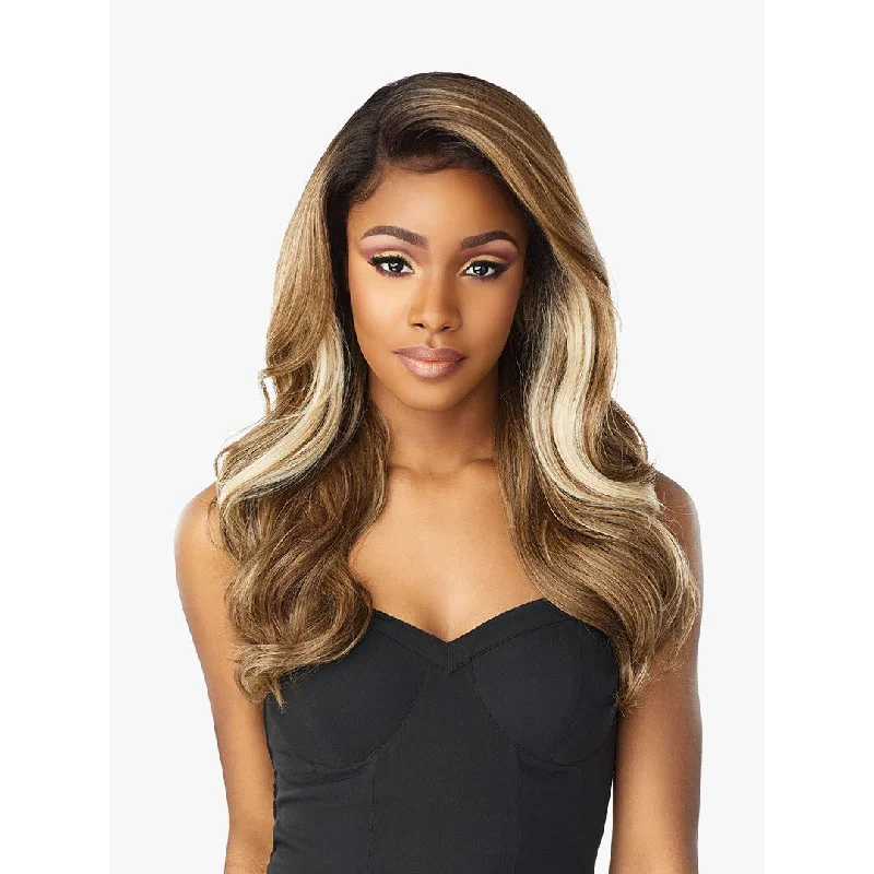 Lace wig with a middle - part for a classic and elegant styleSensationnel Cloud 9 What Lace? Synthetic Swiss Lace Frontal Wig – Zelena (T1B/BG only)