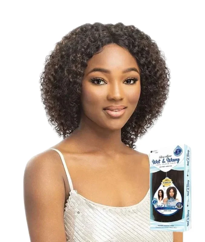 Lace wig with a silk - base cap for a comfortable and smooth feelSensual Vella Vella Brazilian Wet & Wavy Lace Part Wig - Jerry Curl