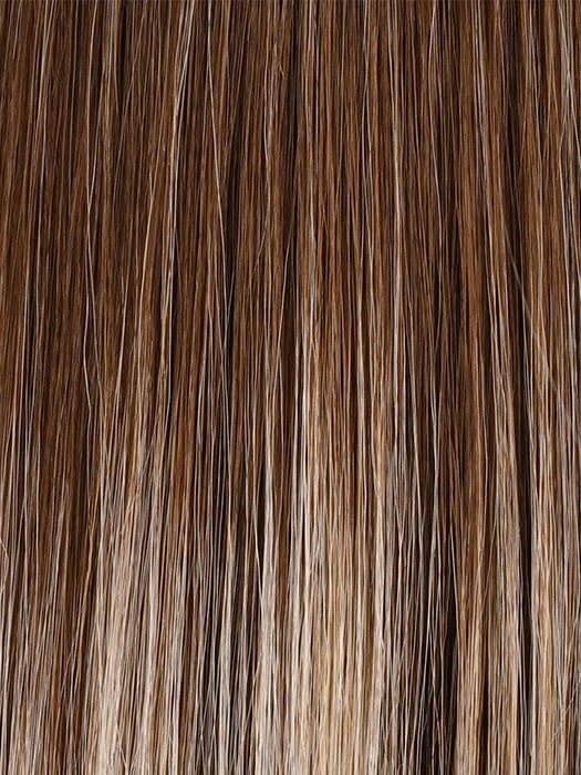 SUNSHINE S14-26/88RO | medium brunette roots fade to warm, honey blond hues at the ends creating a naturally sun-kissed look